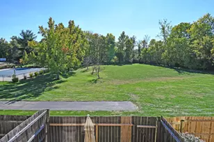 1055 Stratford Ct, Loveland, OH 45140 - Photo 23