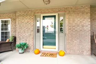 2127 Carrington Ln, Miamisburg, OH 45342 - Photo 3