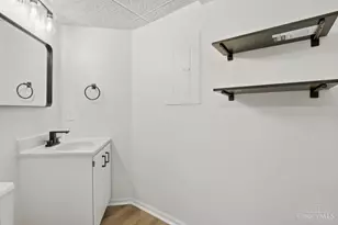 2121 Sutton Ave, Cincinnati, OH 45230 - Photo 9