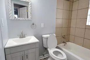 1808 Crest Hill Ave, Cincinnati, OH 45237 - Photo 13