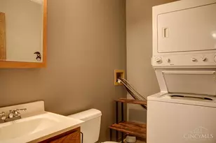 537 Davis Rd, Pierce Township, OH 45255 - Photo 13