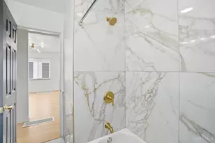 5862 Kennedy Ave, Cincinnati, OH 45213 - Photo 15