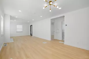 5862 Kennedy Ave, Cincinnati, OH 45213 - Photo 7