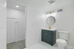 5862 Kennedy Ave, Cincinnati, OH 45213 - Photo 25