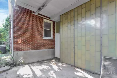 8010 Daly Road, Cincinnati, OH 45224 - Photo 27