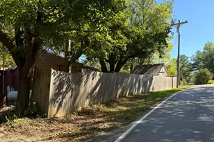 702 Middleboro Rd, Washington Township, OH 45054 - Photo 5