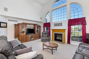 6777 Mahogany Ct, Liberty Township, OH 45044 - Photo 9