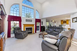 6777 Mahogany Ct, Liberty Township, OH 45044 - Photo 11