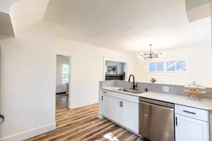 1609 Clarewood Ave, Cincinnati, OH 45207 - Photo 11