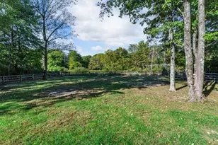 5630 Beech Grove Dr, Miami Township, OH 45150 - Photo 5