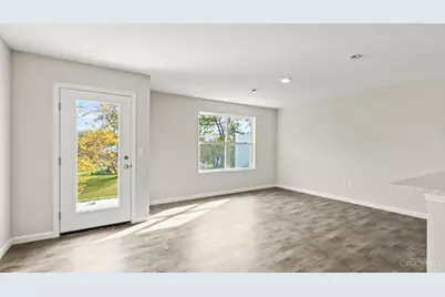 10376 Mae Court, Colerain Township, OH 45251 - Photo 15