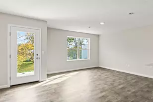 10376 Mae Ct, Colerain Township, OH 45251 - Photo 15