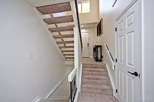 237 Eastwick Dr, Springdale, OH 45246 - Photo 23