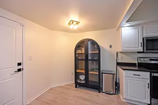 237 Eastwick Dr, Springdale, OH 45246 - Photo 21