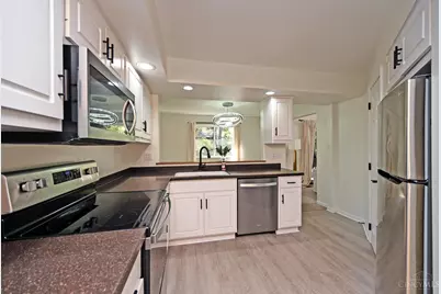 237 Eastwick Drive, Springdale, OH 45246 - Photo 17