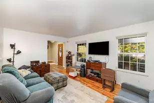 9371 Montoro Dr, Springfield Township, OH 45231 - Photo 5