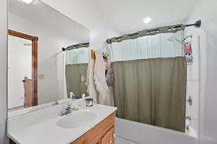 1167 Hiatt Rd, Adams Township, OH 45113 - Photo 11