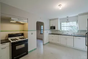 501 Terrace Ave, Cincinnati, OH 45220 - Photo 11