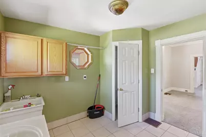 103 W Sharon Road, Glendale, OH 45246 - Photo 13