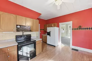 103 W Sharon Rd, Glendale, OH 45246 - Photo 3