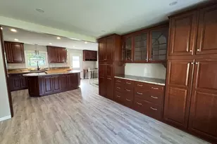 300 Whitewater Dr, Harrison, OH 45030 - Photo 5