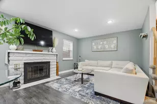 2811 Breezy Way, Colerain Township, OH 45239 - Photo 5