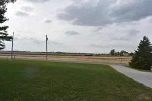 719 Reed Rd, Richland Township, OH 45169 - Photo 13