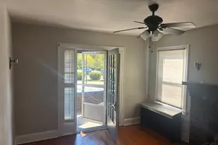 4237 Vine St, Cincinnati, OH 45217 - Photo 3