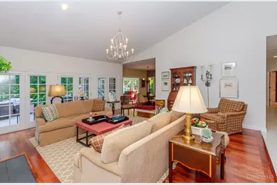 1053 Charter Place, Centerville, OH 45458 - Photo 15