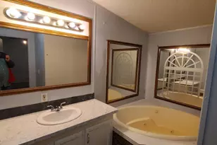 13045 Lower Cumberland Rd, Pike Township, OH 45154 - Photo 17