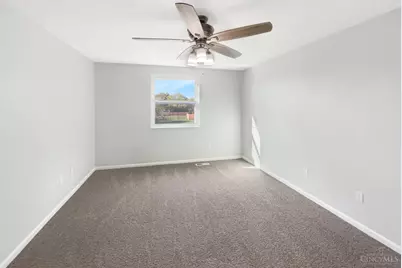 6038 Glennsbury Court, West Chester, OH 45069 - Photo 5