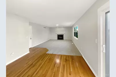 6038 Glennsbury Court, West Chester, OH 45069 - Photo 9