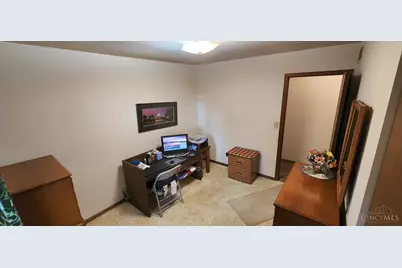 5765 Keshena Drive, Liberty Township, OH 45011 - Photo 11