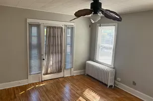 4237 Vine St, Cincinnati, OH 45217 - Photo 3