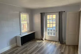 4237 Vine St, Cincinnati, OH 45217 - Photo 3