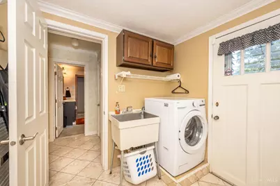 5695 Jessup Road, Green Township, OH 45247 - Photo 21