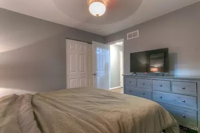 6211 Cook Road, Miami Township, OH 45150 - Photo 11