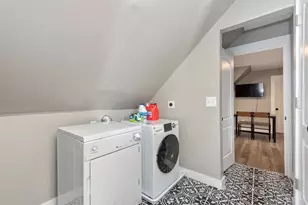 321 Helen St, Cincinnati, OH 45219 - Photo 31