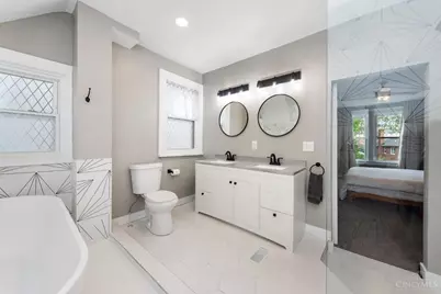 321 Helen Street, Cincinnati, OH 45219 - Photo 15