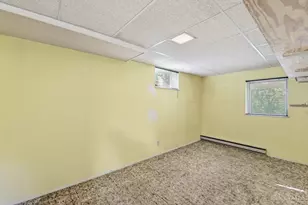 2223 Van Blaricum Rd, Green Township, OH 45233 - Photo 33