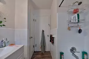 636 Maple Dr, Reading, OH 45215 - Photo 13