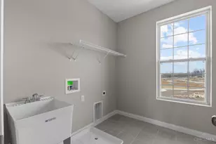 5677 Ohio Trl, Green Township, OH 45248 - Photo 31