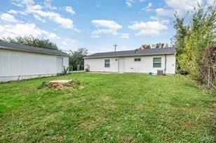 9970 Hollis Dr, Colerain Township, OH 45251 - Photo 17