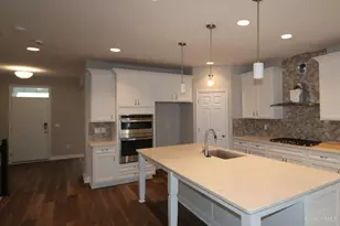 5689 Ohio Trl, Green Township, OH 45248 - Photo 9