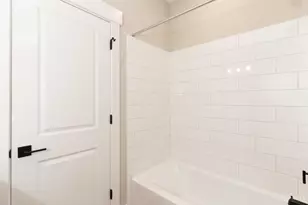 354 Beale Ln, Turtle Creek Township, OH 45036 - Photo 25