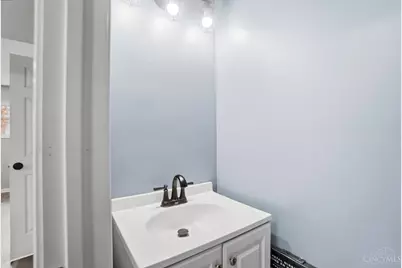 1442 Hazelgrove Drive, Springfield Township, OH 45240 - Photo 29