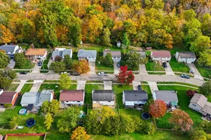 1442 Hazelgrove Dr, Springfield Township, OH 45240 - Photo 37