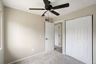 1442 Hazelgrove Dr, Springfield Township, OH 45240 - Photo 23