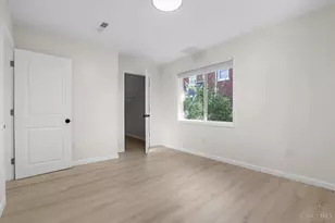 17 Thill St, Cincinnati, OH 45219 - Photo 43