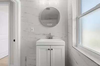 17 Thill Street, Cincinnati, OH 45219 - Photo 41